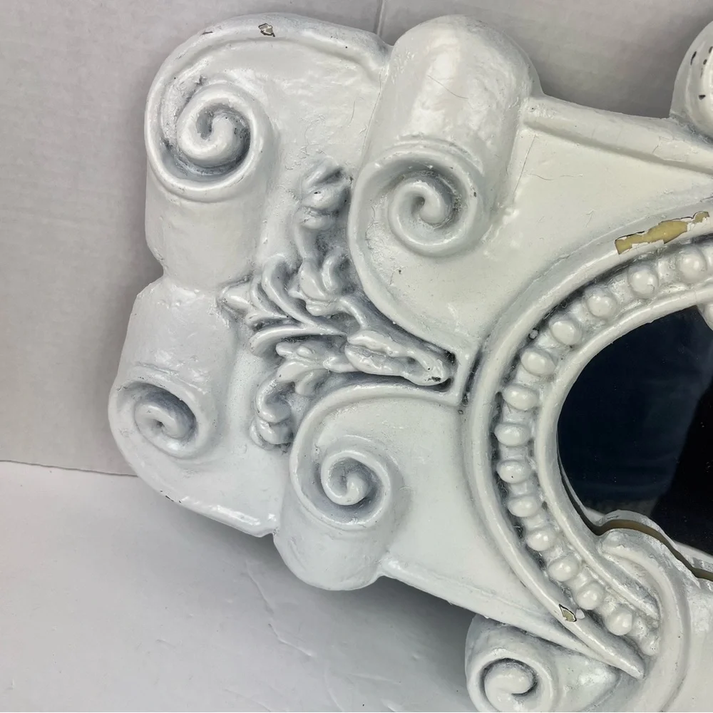 Vintage item ornate
